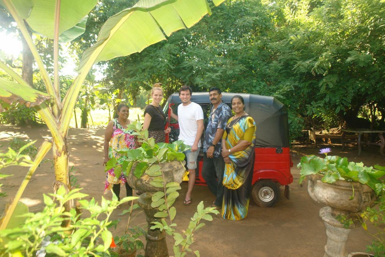 Homestay Camping Anuradhapura Exteriör bild